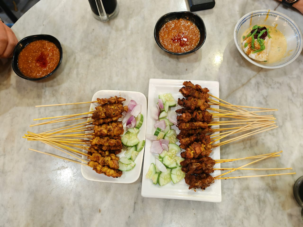 best travel magazine asia, travel asia, where to eat in Malaysia, where to eat in Melaka, what to eat in Melaka, recommended food in Melaka, recommended restaurants in Melaka, foodie Melaka, must eat in Melaka, recommended food places in Melaka, Chinese satay, non halal satay, pork satay, best satay in Melaka, beh leh hainam satay, satay in Melaka, beh leh satay Melaka, beh leh hainam satay Melaka, best non halal satay in Melaka, best non halal satay, best pork satay, best Chinese satay