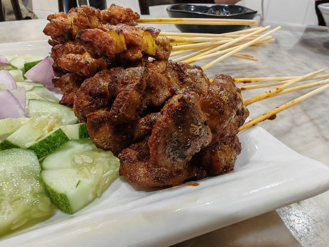 best travel magazine asia, travel asia, where to eat in Malaysia, where to eat in Melaka, what to eat in Melaka, recommended food in Melaka, recommended restaurants in Melaka, foodie Melaka, must eat in Melaka, recommended food places in Melaka, Chinese satay, non halal satay, pork satay, best satay in Melaka, beh leh hainam satay, satay in Melaka, beh leh satay Melaka, beh leh hainam satay Melaka, best non halal satay in Melaka, best non halal satay, best pork satay, best Chinese satay