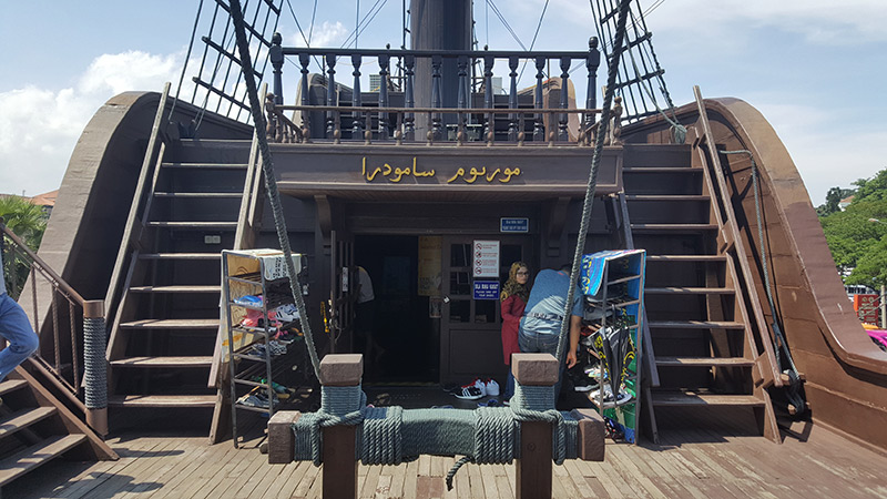maritime museum Melaka, things to do in Malaysia, places to visit Melaka, things to do in Melaka, things to do with family in Melaka, things to do with family in Malaysia, Flor de la mar, frol de la mar, Portuguese ship in Melaka, Portuguese carrack, samudera museum Melaka, maritime museum, alfonso de Albuquerque, afonso de Albuquerque, Brás de Albuquerque