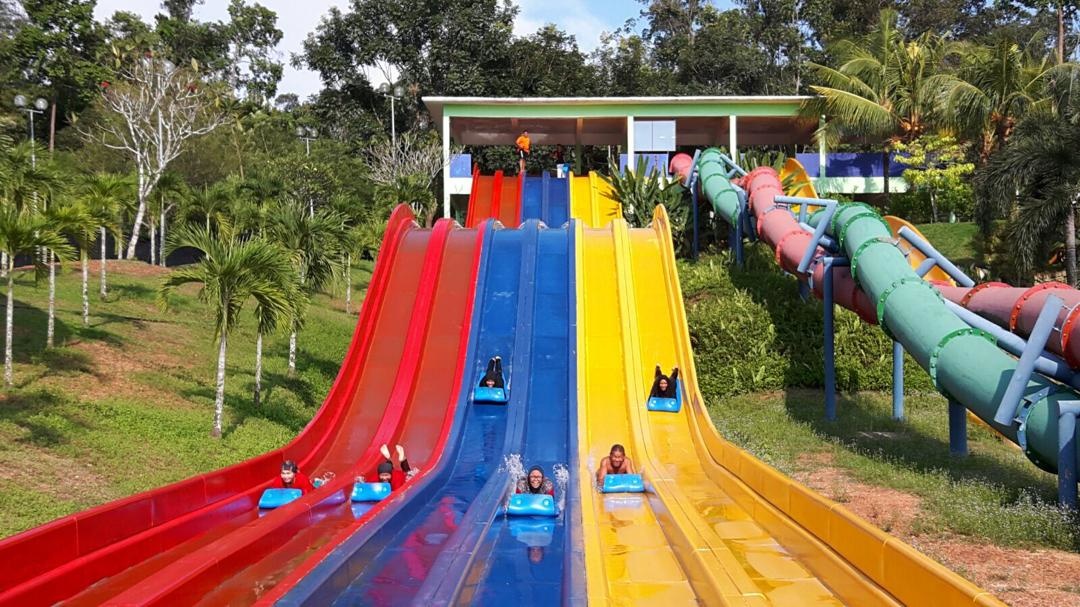 Escapy travel magazine, escapy travel, travel magazine, travel magazine Malaysia, travel Malaysia, what to do in Malaysia, things to do in Malaysia, places to visit Malaysia, where to go in Malaysia, must do in Malaysia, fun in Malaysia, things to do in Malaysia, holiday in Malaysia, vacation in Malaysia, theme parks Malaysia, fun places in Malaysia, family fun activities in Malaysia, things to do with family in Melaka, things to do with family in Malaysia, family friendly theme parks in Malaysia, family friendly fun in Melaka, Melaka wonderland, things to do in Melaka, Melaka fun places