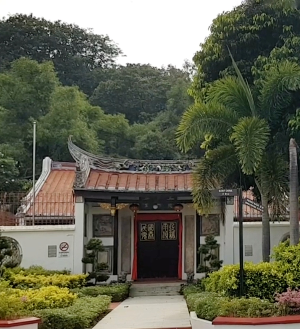 hang li poh well, hang li poh’s well, hang lipoh Melaka, perigi hang li poh, Melaka well, famous well in Melaka, historical well in Melaka, things to do in Melaka, visiting melaka, must do in Melaka, visit Melaka, places to eat in melaka, where to eat in Melaka, places to stay in Melaka, where to stay in Melaka, budget hotel Melaka, budget melaka, staying in Melaka, recommended hotels in Melaka, Escapy Travel, Escapy Travel Magazine, Escapy Magazine, kings well, king’s well, perigi raja, king’s well Melaka, king well Melaka, perigi raja Melaka,