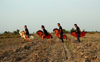 beats, dance, tribal, dances, music, traditional, cultures, cultural, fun, family, vacation, holiday, must visit, selangor, johor, Malaysia, crocodiles, crocs, crocodile farm, sungai sengat crocodile farm, angry birds, hello kitty, spirits, kuda kepang, barongan, wayang kulit, shadow, shadow play