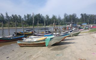 kuantan, Malaysia, boats, fisherman, sampan, visit malaysia, things to do, beach, coastal, fun,